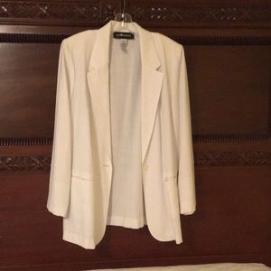 Sag Harbor white blazer, size 14
